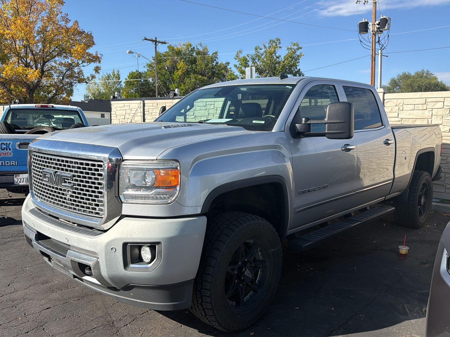 Used 2015 Quicksilver Metallic GMC Denali image 2