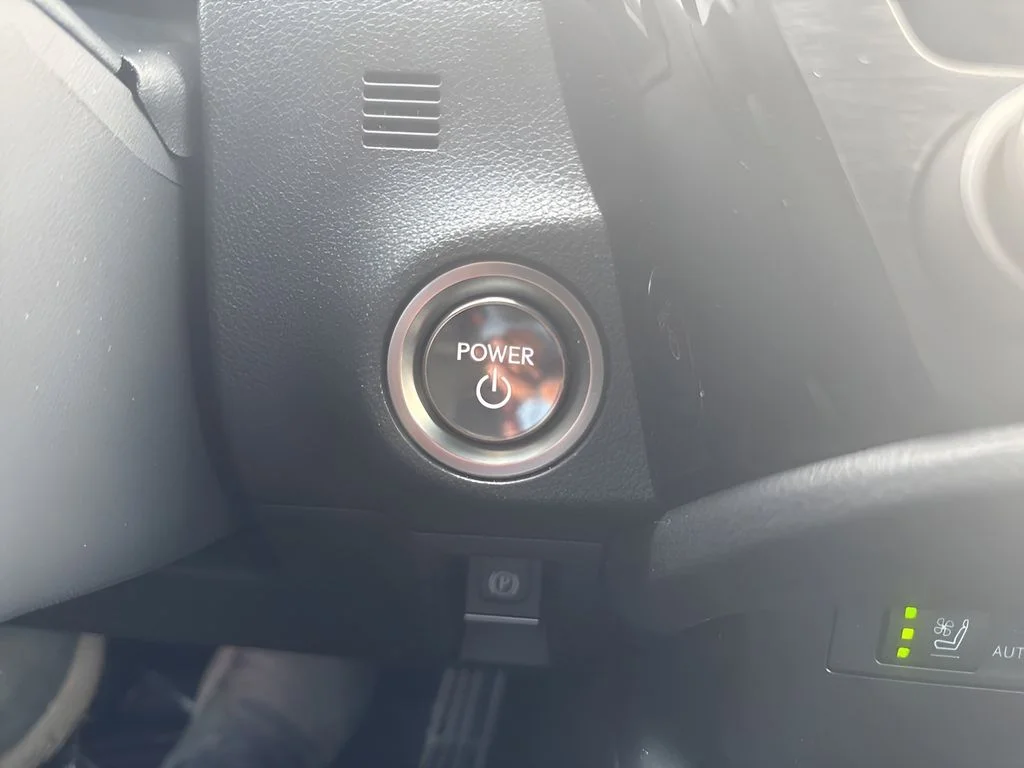 Used 2024 Gray Lexus 300h F SPORT Handling image 24