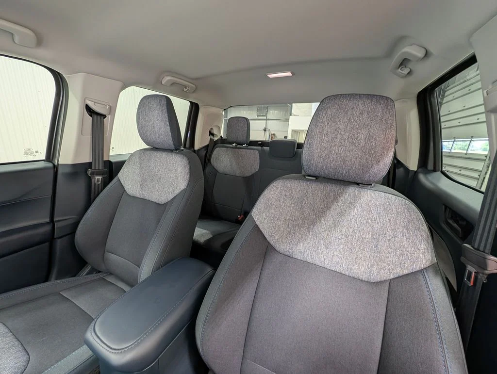 New 2026 Carbonized Gray Metallic Ford XLT image 12
