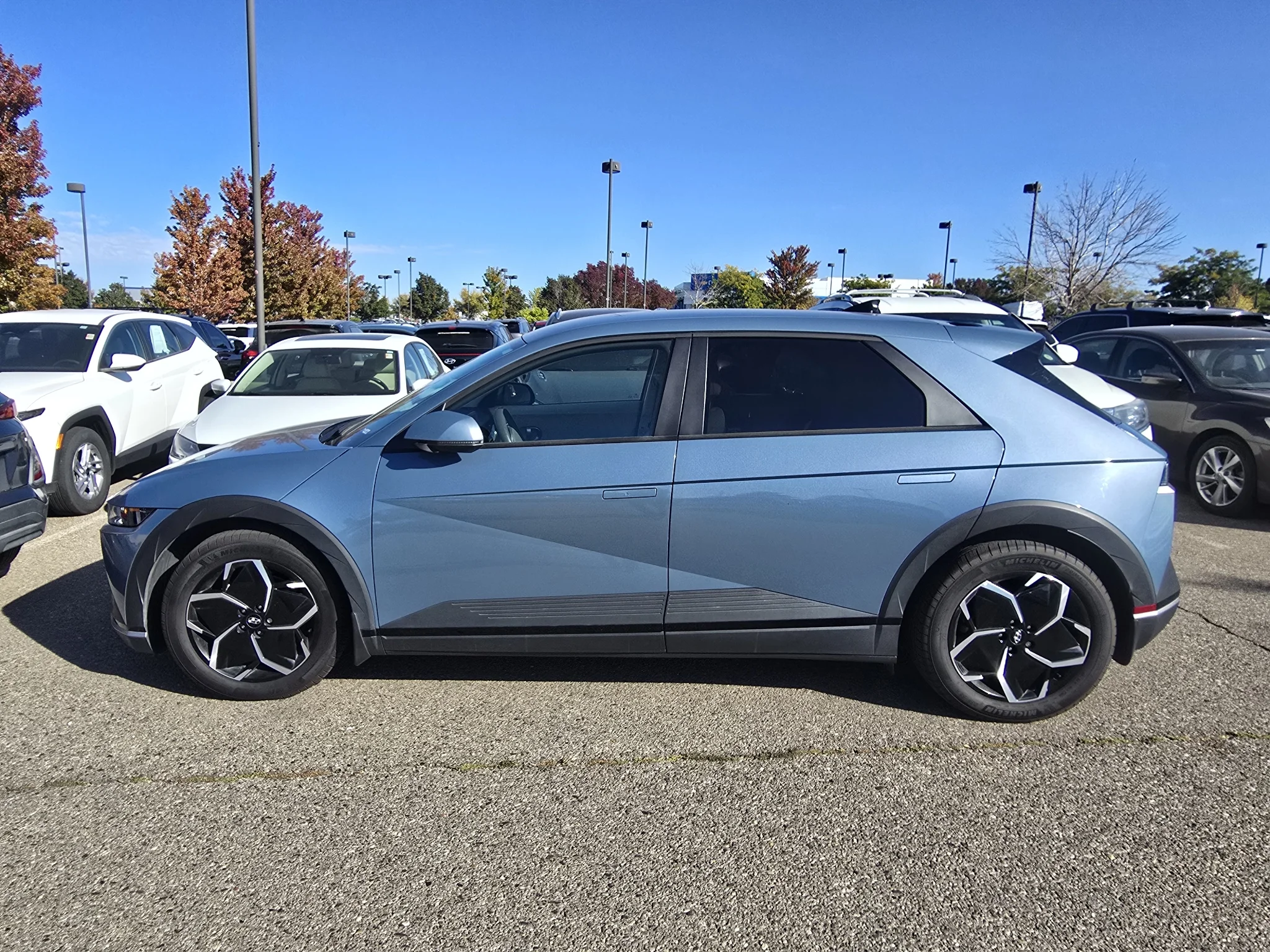 Used 2023 Lucid Blue Hyundai SEL image 13