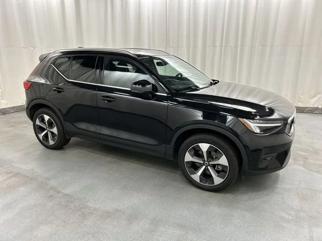 2024 Volvo XC40