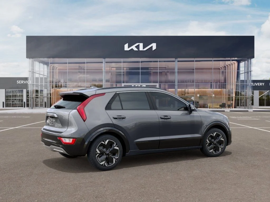 New 2024 Gray Kia Wind image 6