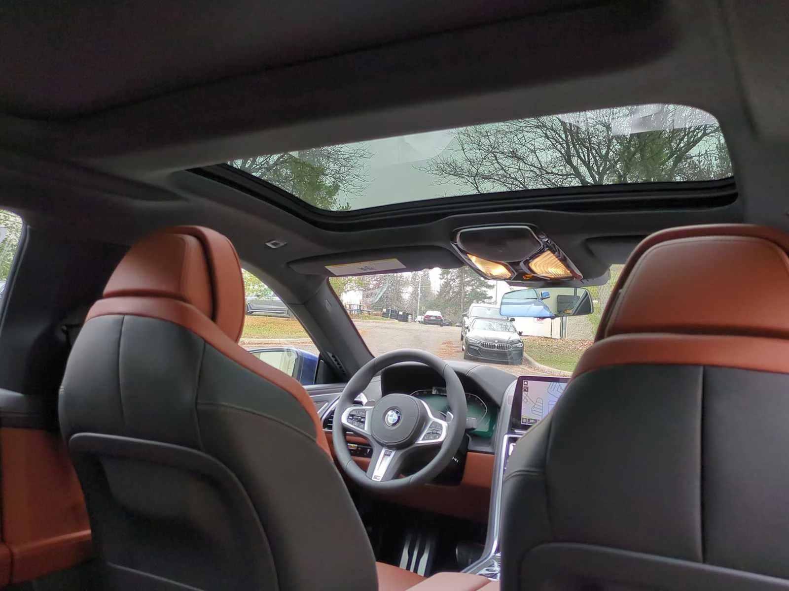 2026 BMW 8 Series 840i - Photo 22