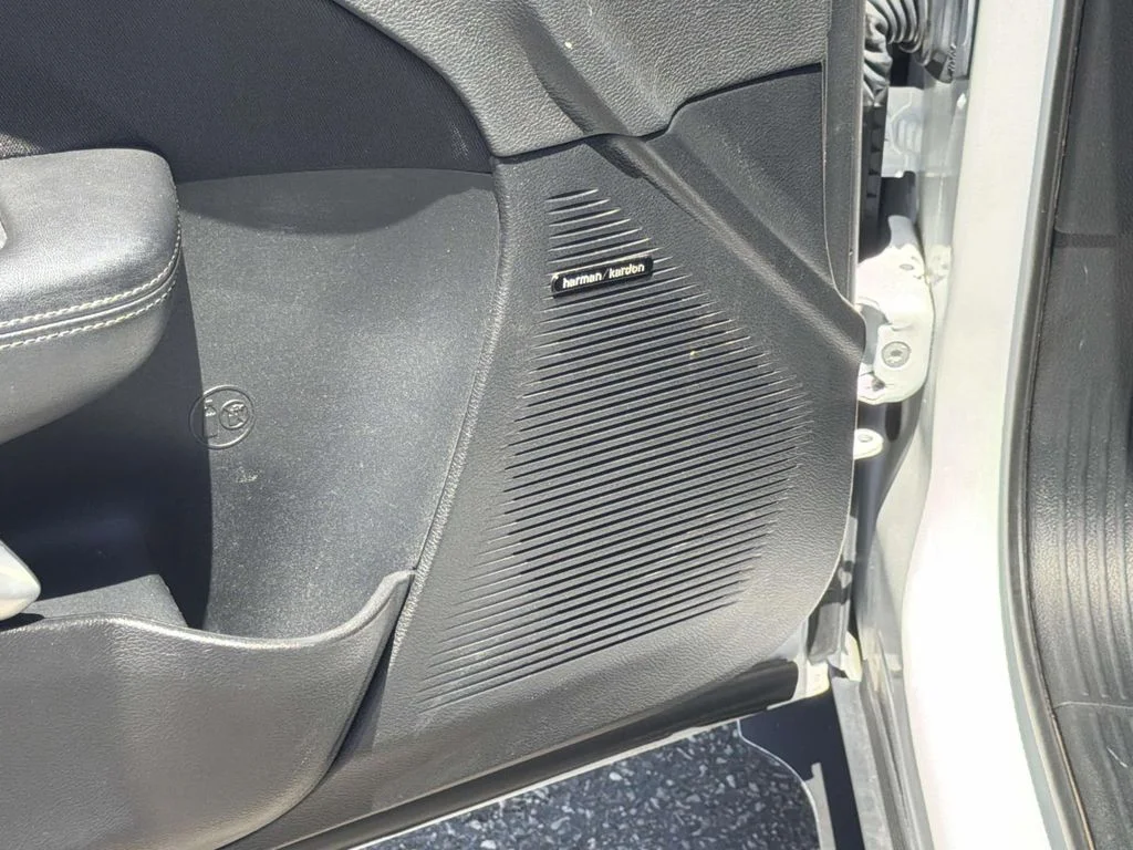 2022 Dodge Challenger R/T - Photo 21