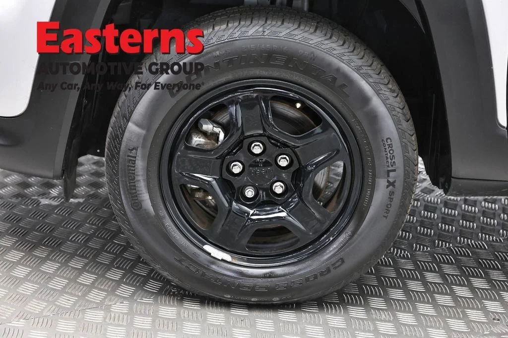 Certified Used 2021 Silver Jeep Sport image 34