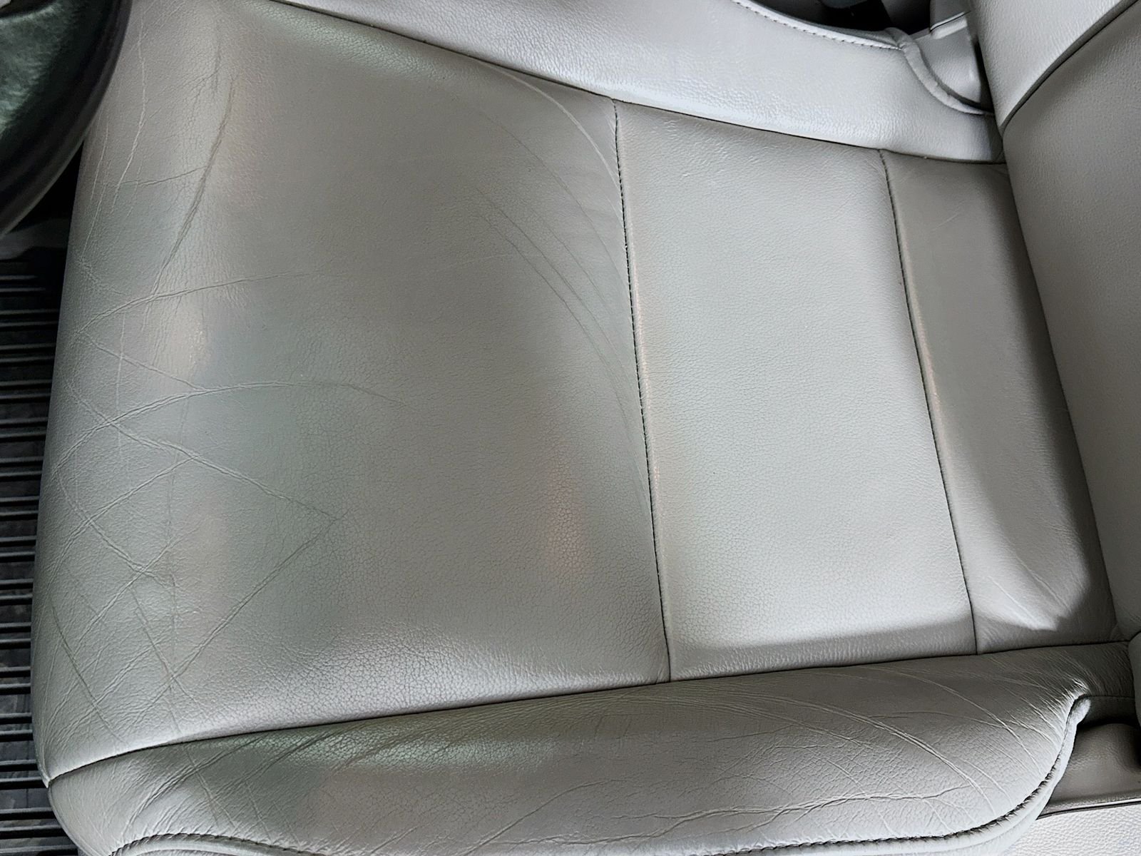 Used 2017 Lunar Silver Metallic Honda EX-L image 18
