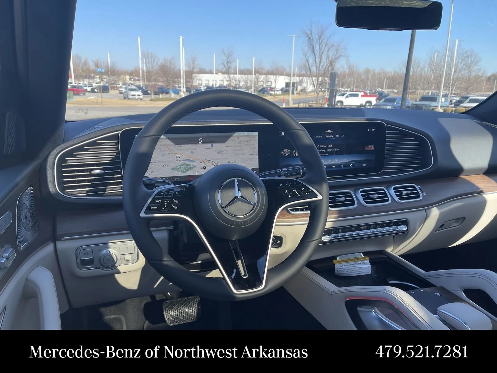 Used 2025  Mercedes-Benz  image 18