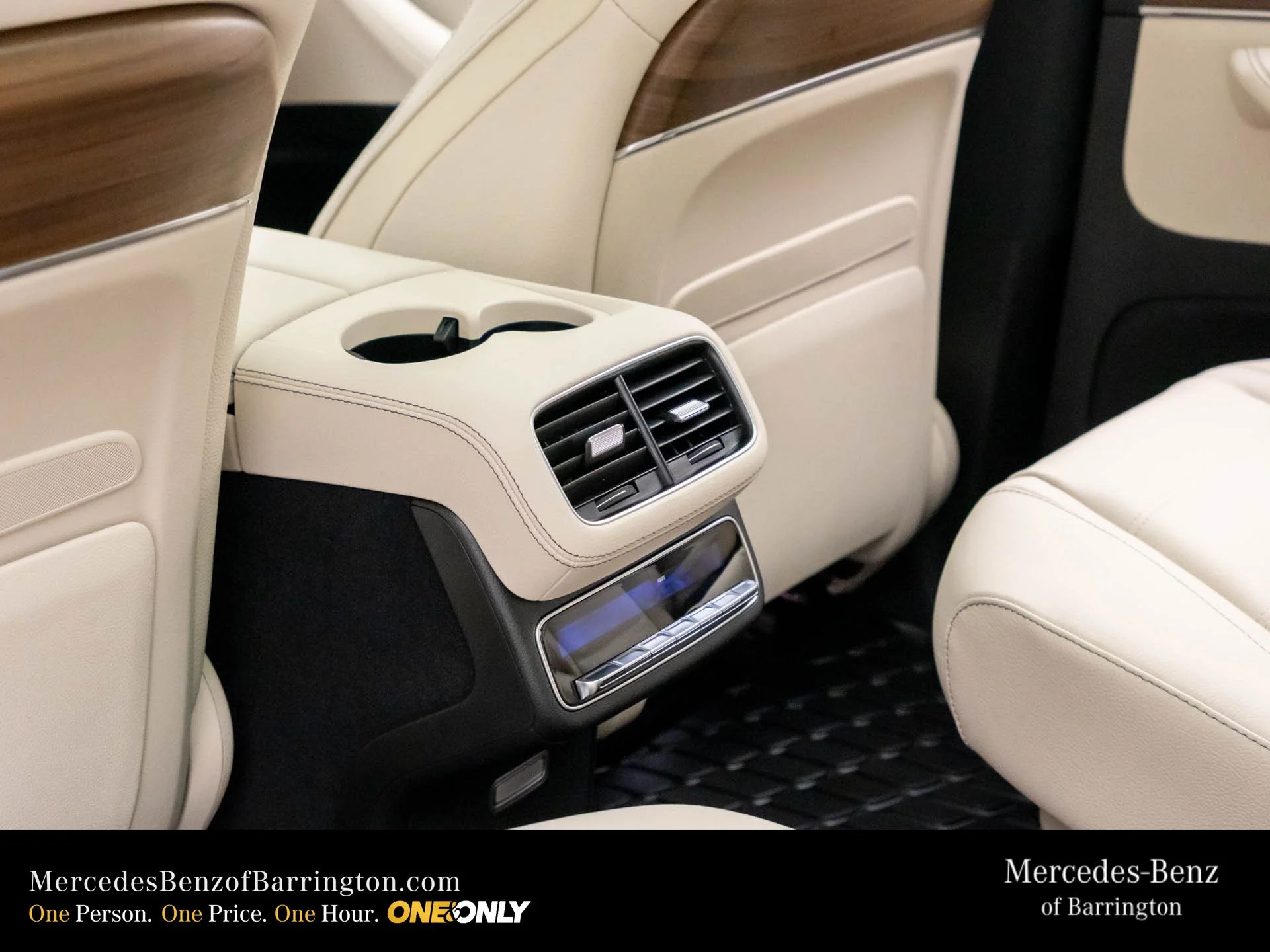 New 2026 Blue Mercedes-Benz GLS 580 image 22