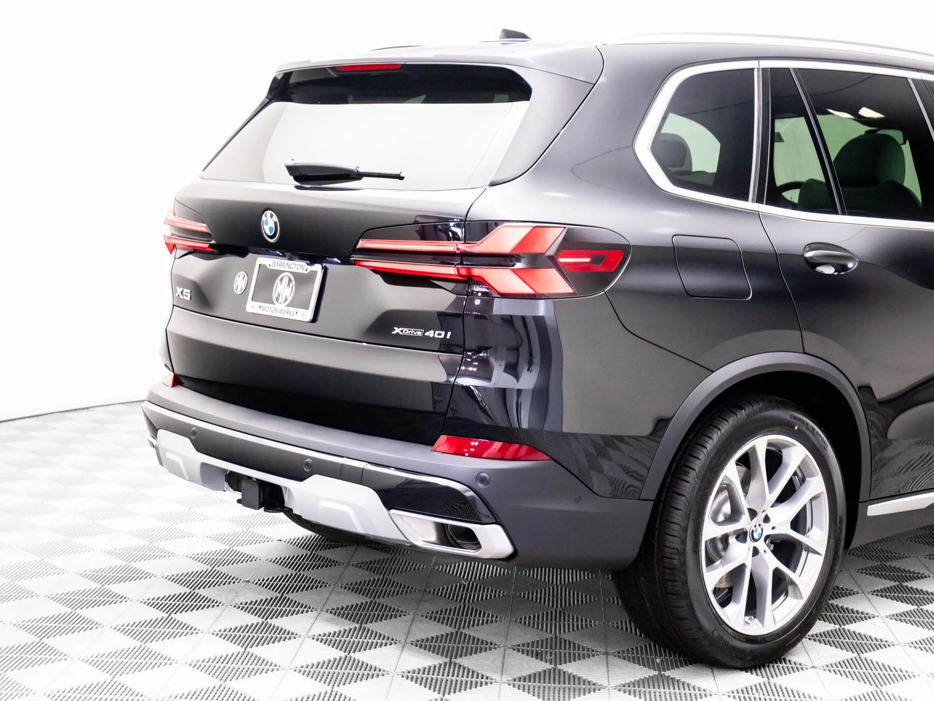 Certified Used 2026 Black BMW xDrive40i image 32
