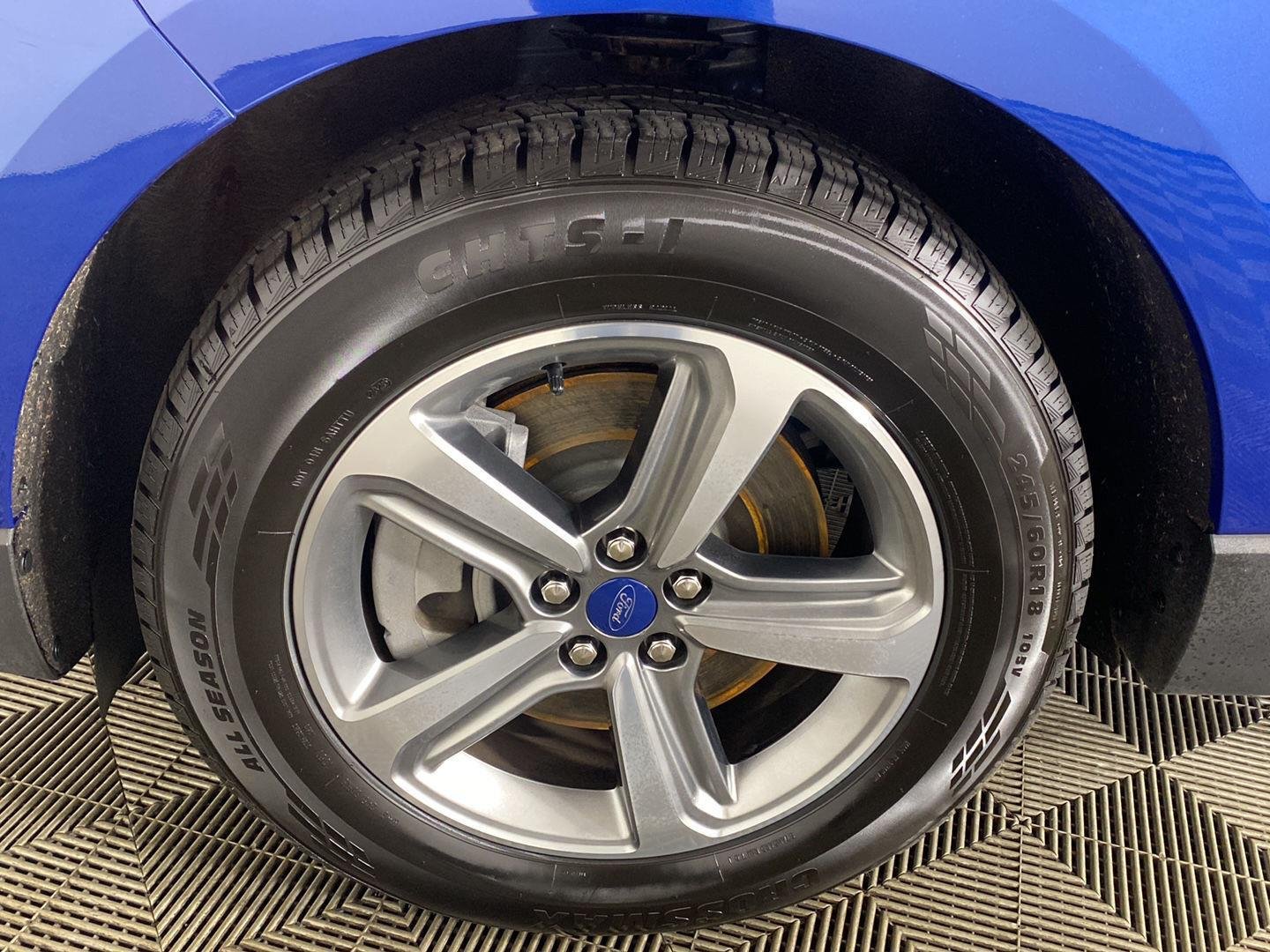 Used 2022 Blue Metallic Ford SEL image 29