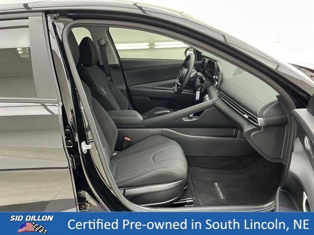Used 2026 Abyss Black Hyundai SE image 25