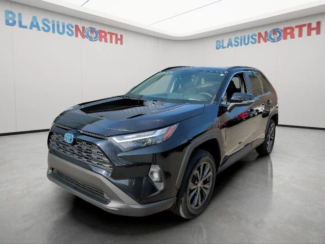 2023 Toyota RAV4 Hybrid XLE Premium