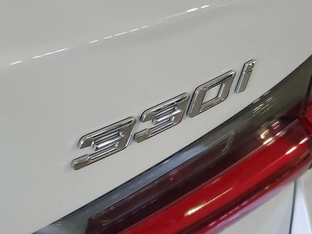 New 2026 Alpine White BMW 330i image 6
