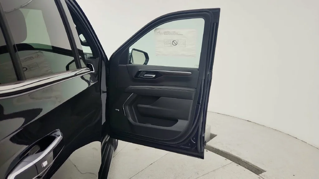 New 2026 Dark Ash Metallic Chevrolet Premier image 25