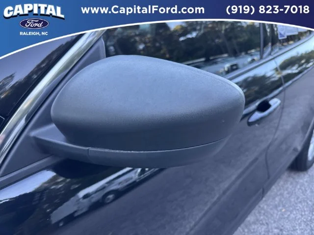 Used 2023 Black Ford Active image 12