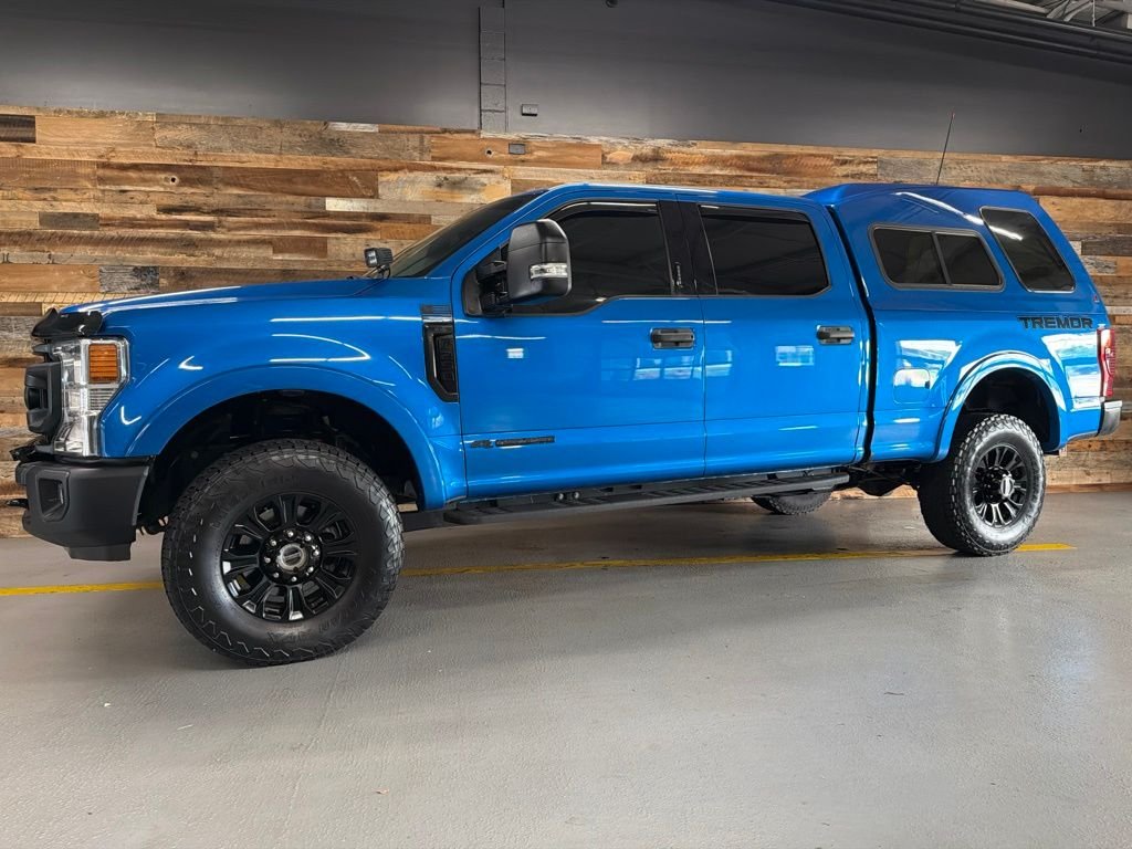 Used 2020 Blue Metallic Ford XLT image 18