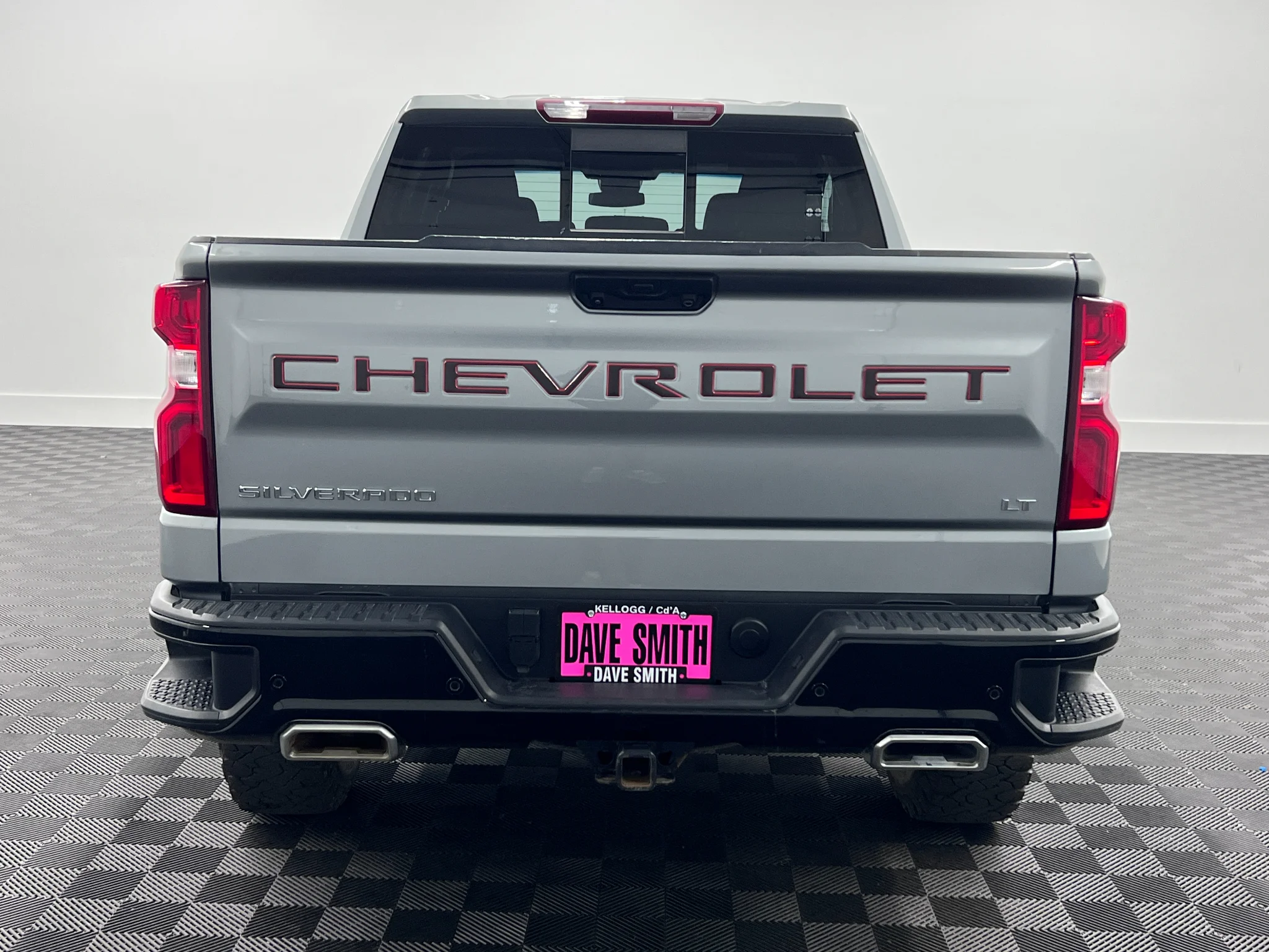 Used 2024 Sterling Gray Metallic Chevrolet LT Trail Boss image 4