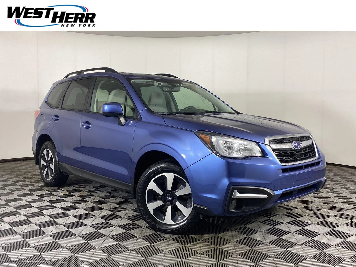 Used 2018 Quartz Blue Pearl Subaru Premium image 1