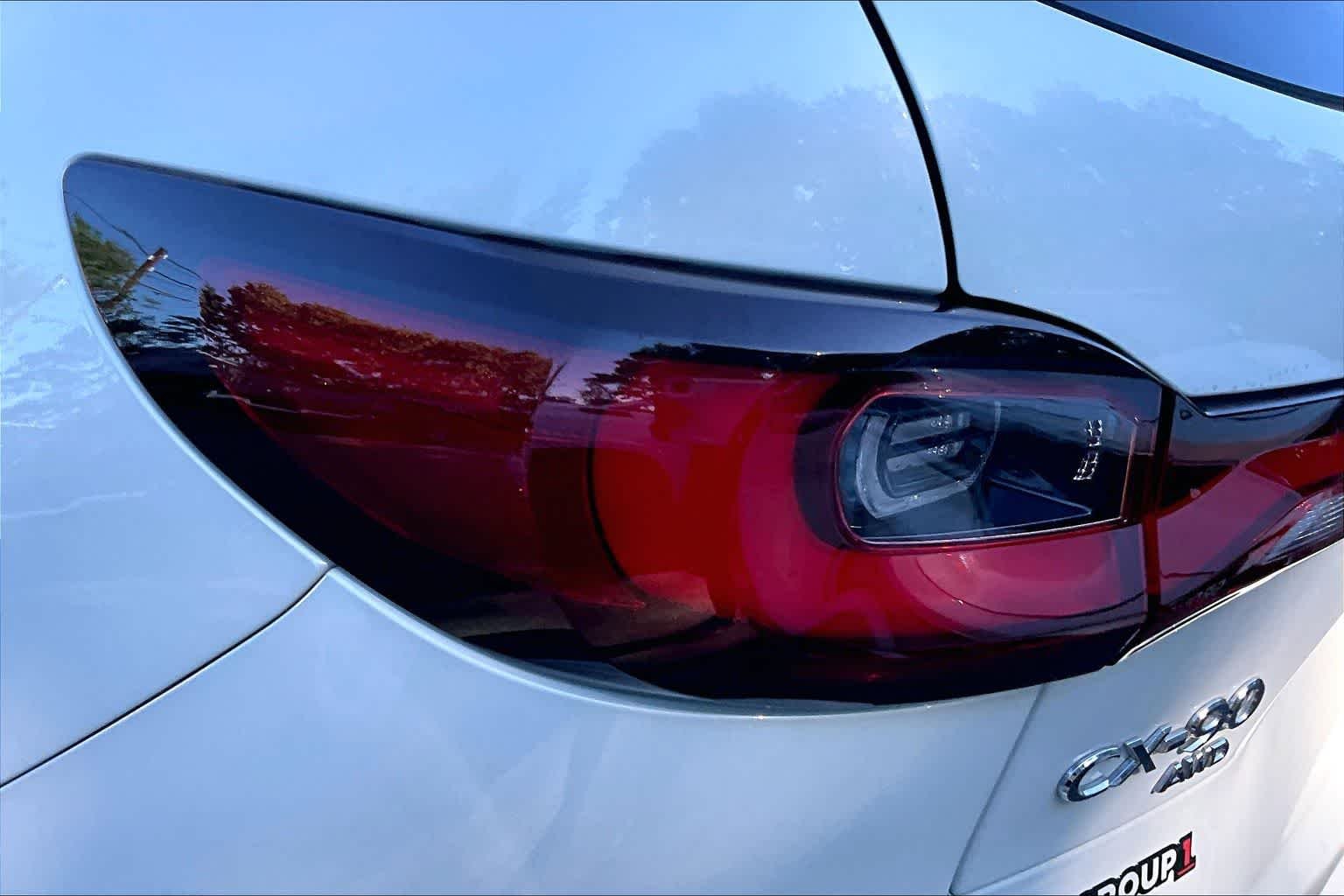 Used 2024 Rhodium White Premium Mazda 3.3 Turbo Premium Plus image 27