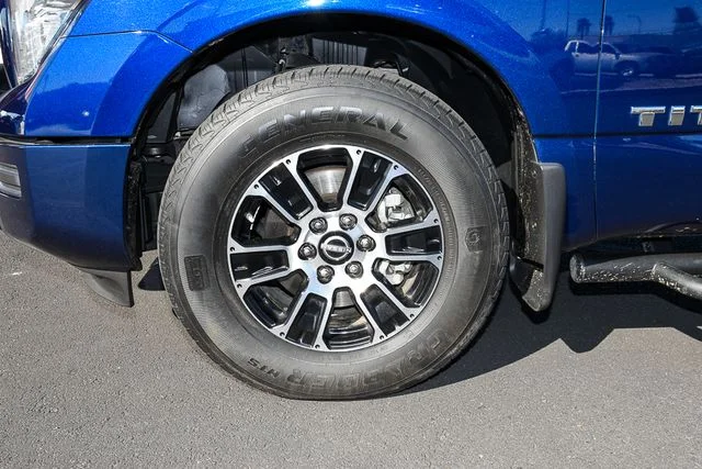 Used 2023 Blue Nissan SV image 11