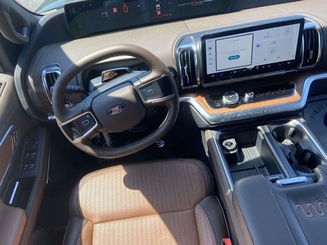 New 2026 Agate Black Metallic Ford King Ranch image 9