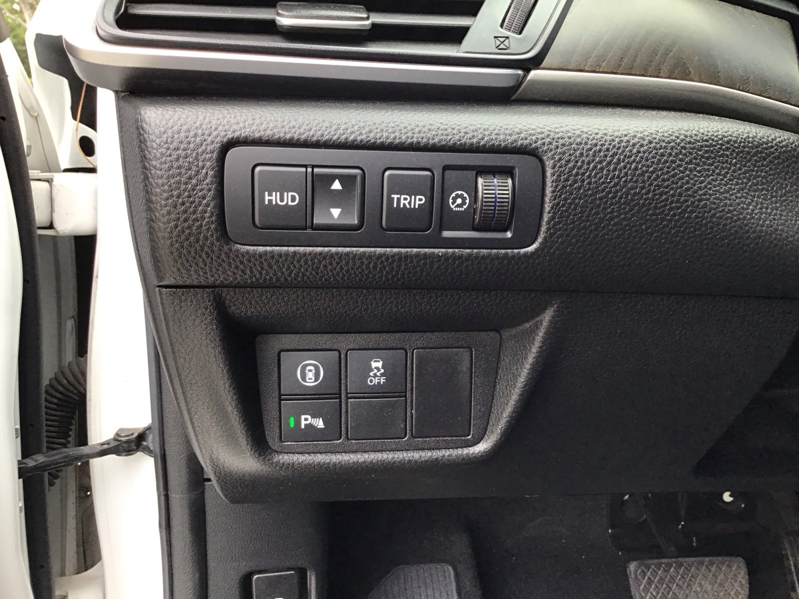 Used 2021 White Honda Touring image 26
