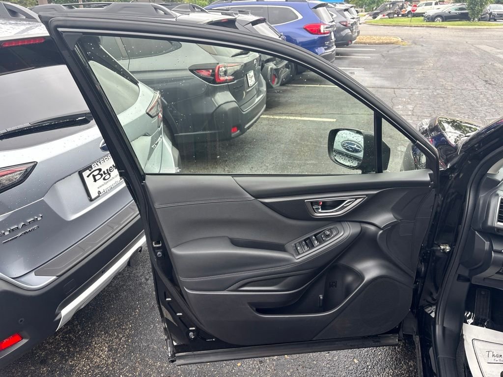 Used 2023 Black Subaru Premium image 15