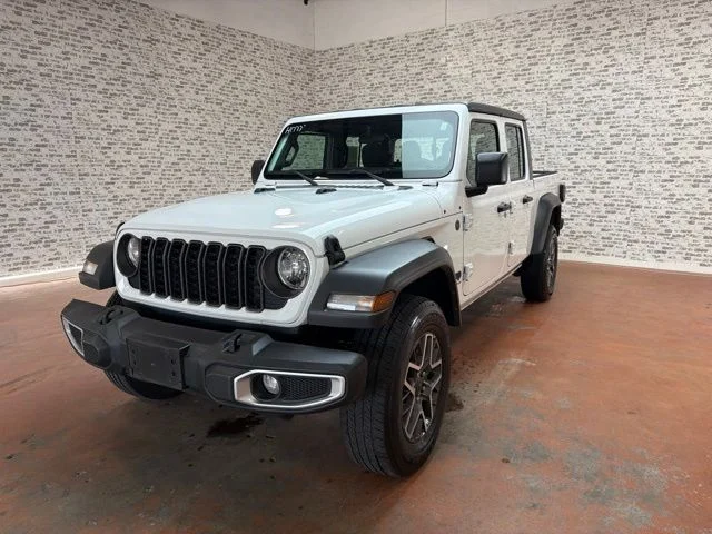 Used 2024 Bright White Clearcoat Jeep Sport image 3