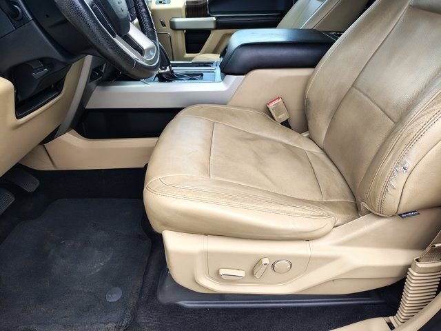Used 2015 White Ford Lariat image 14