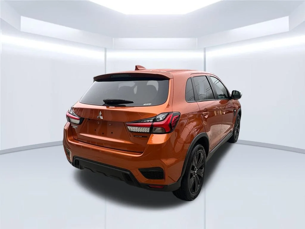 New 2026 Orange Mitsubishi 2.0 LE image 10