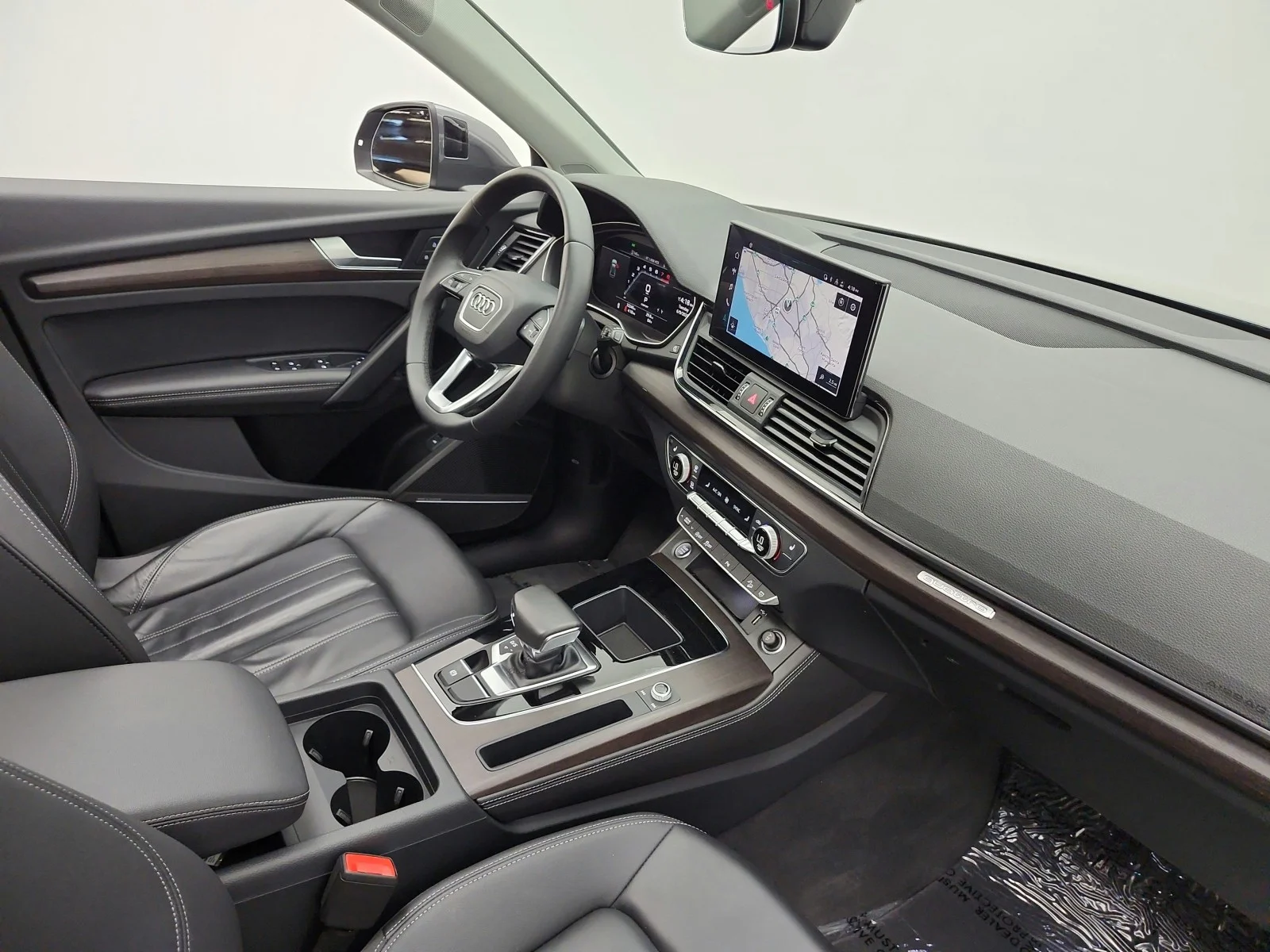Used 2023 Daytona Gray Pearl Effect Audi S line Premium Plus 45 TFSI quattro image 18
