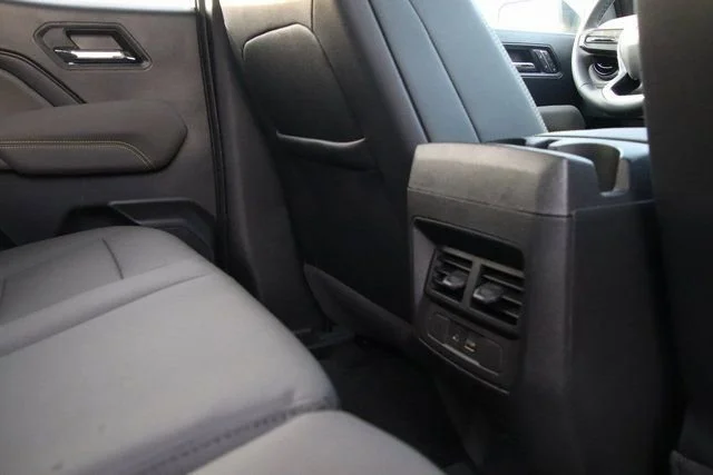 2026 Chevrolet Colorado ZR2 - Photo 25