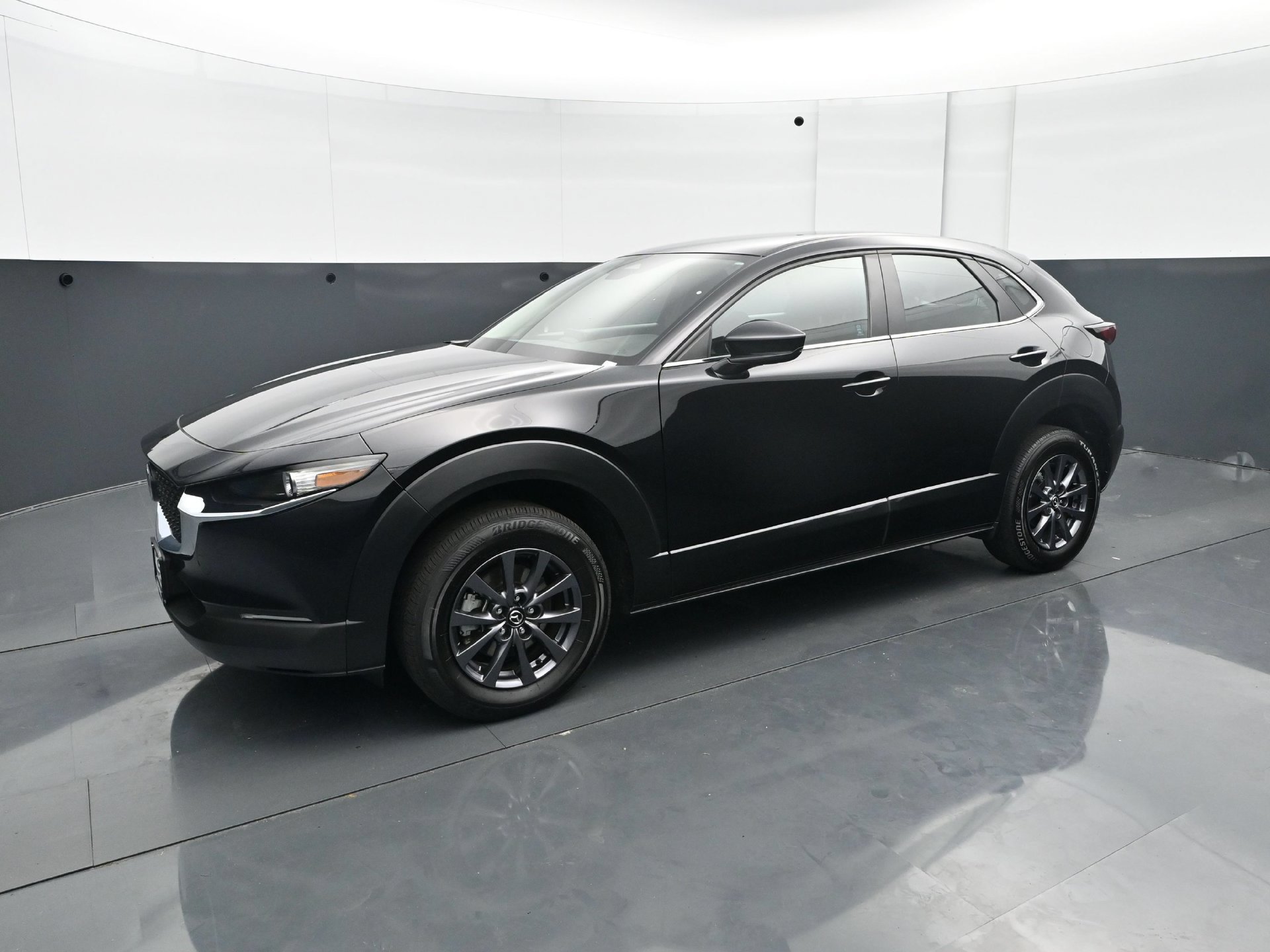 Used 2024 Mazda CX-30 S with VIN 3MVDMBAM8RM632630 for sale in Burnsville, Minnesota