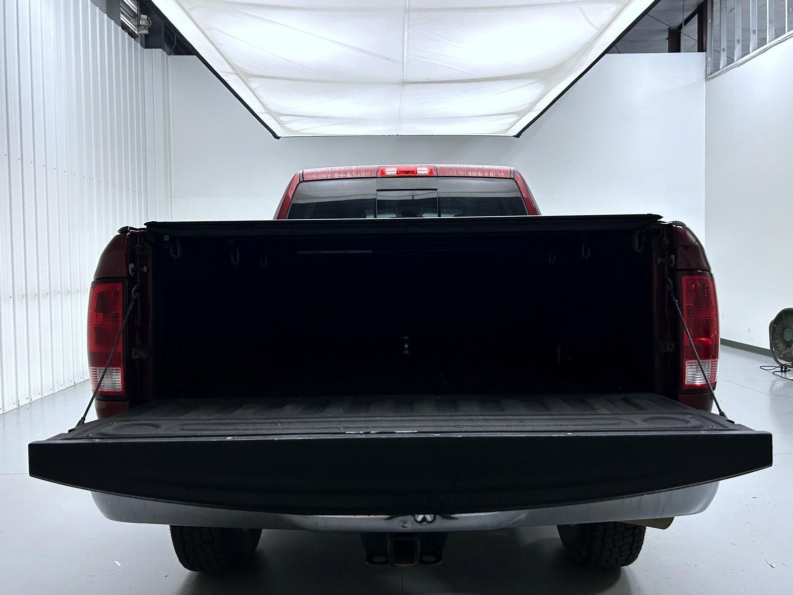 Used 2016 Red Ram SLT image 21