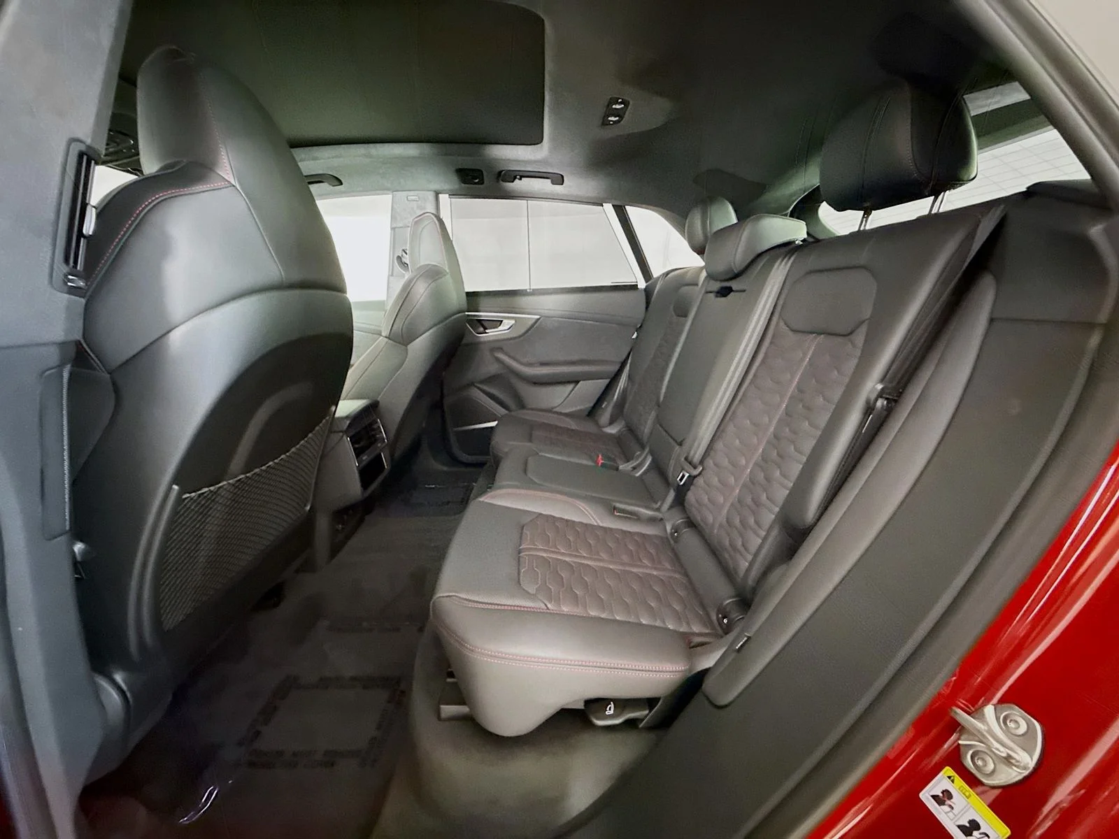 New 2025 Red Audi 4.0T image 26