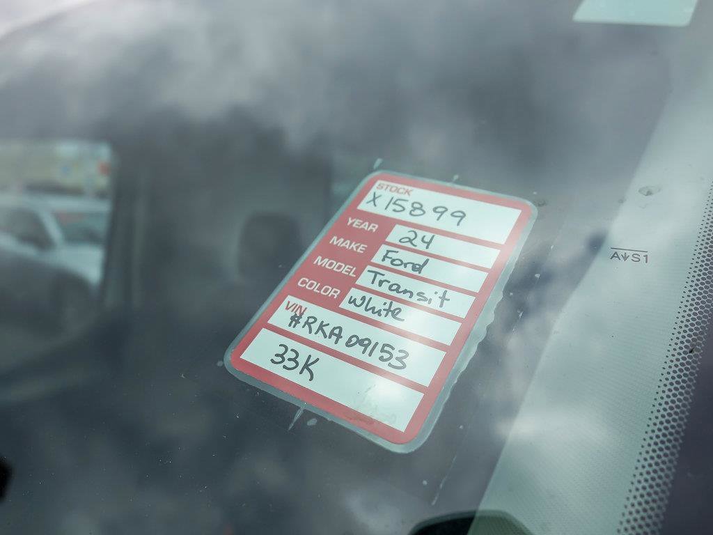 Used 2024 Oxford White Ford Base image 33
