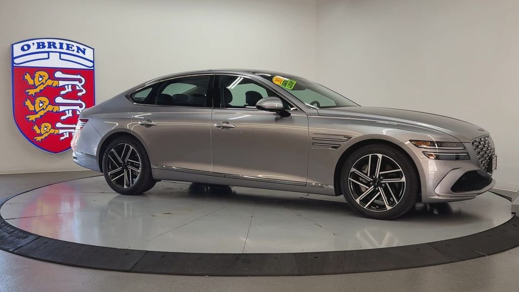 Certified Used 2026 Silver Genesis 2.5T Advanced image 3