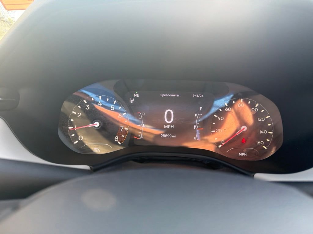 Used 2022 Gray Jeep Limited image 31