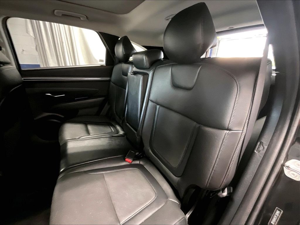Used 2022 Black Hyundai Limited image 15