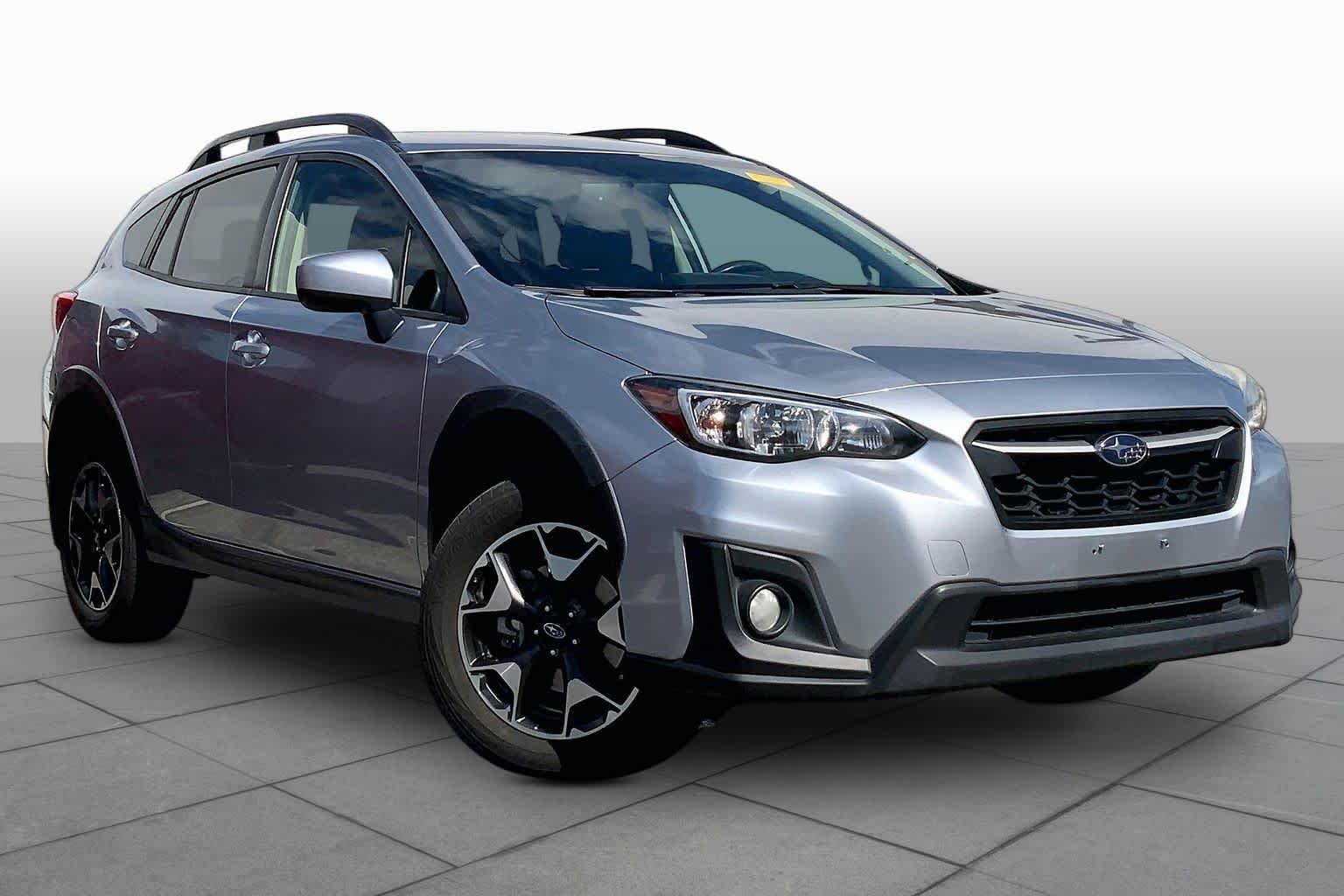 Used 2019 WHITE Subaru Premium image 2