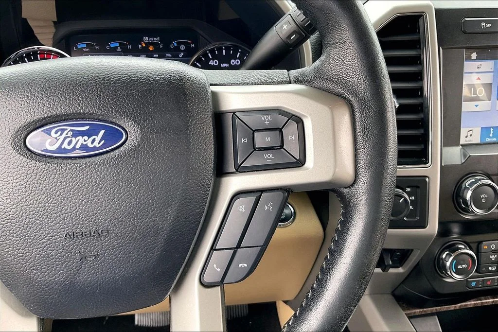 Used 2019 Ruby Red Metallic Ford Lariat image 18
