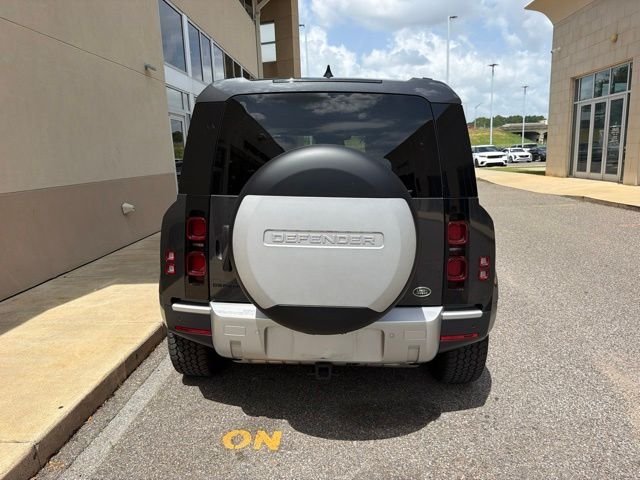Certified Used 2023 Carpathian Gray Premium Metallic Land Rover SE image 5