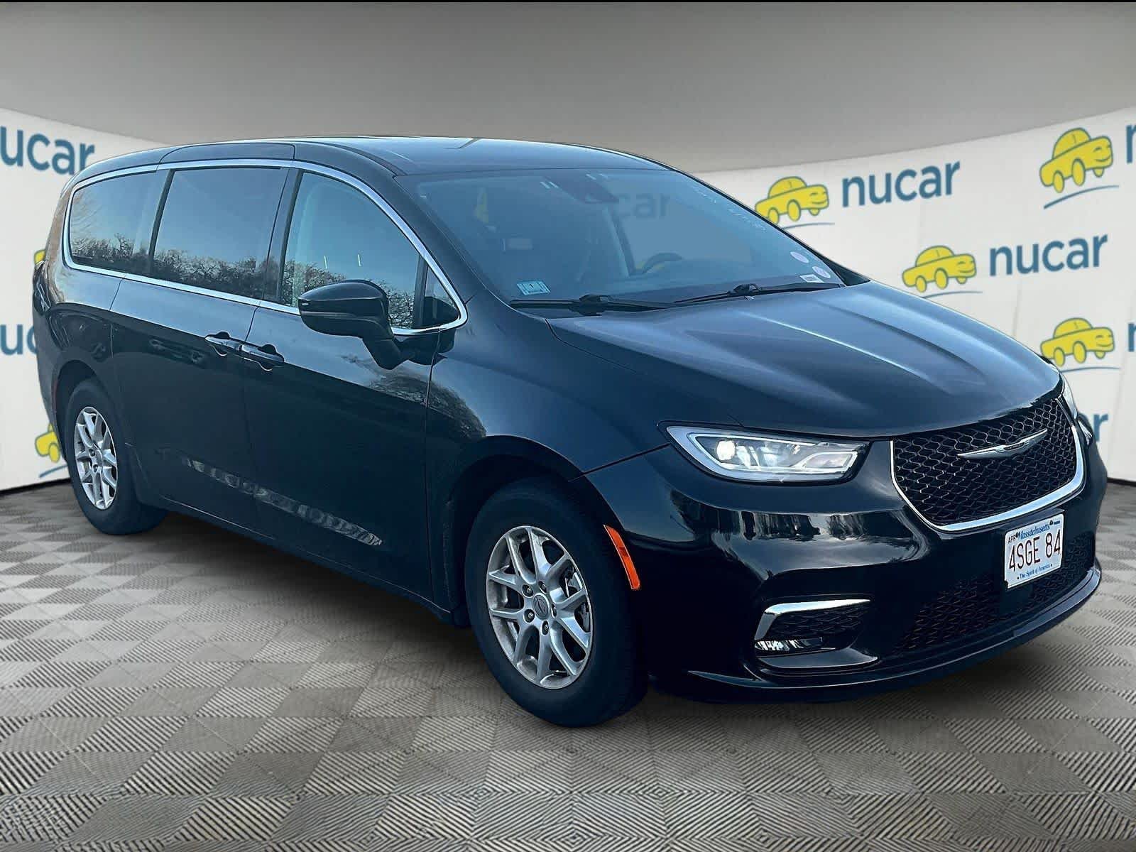 2023 Chrysler Pacifica