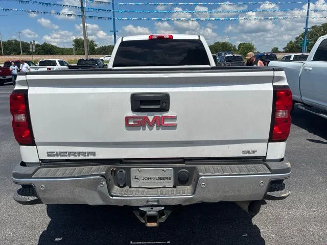 Used 2018 White GMC SLT image 6