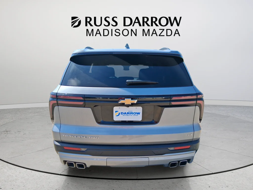 Used 2024 Gray Chevrolet LT image 4