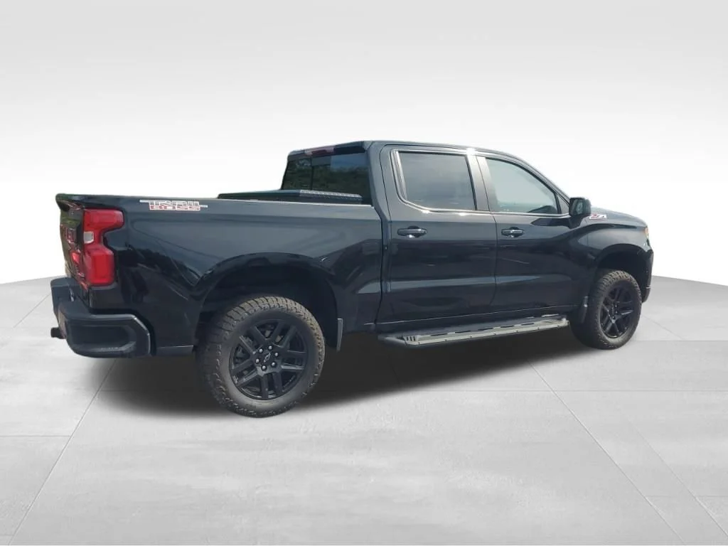 Used 2025 Black Chevrolet LT Trail Boss image 11