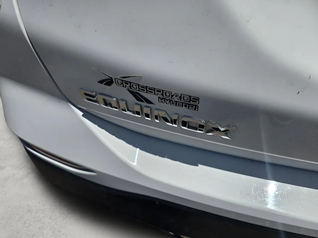 Used 2023 Summit White Chevrolet LT image 33