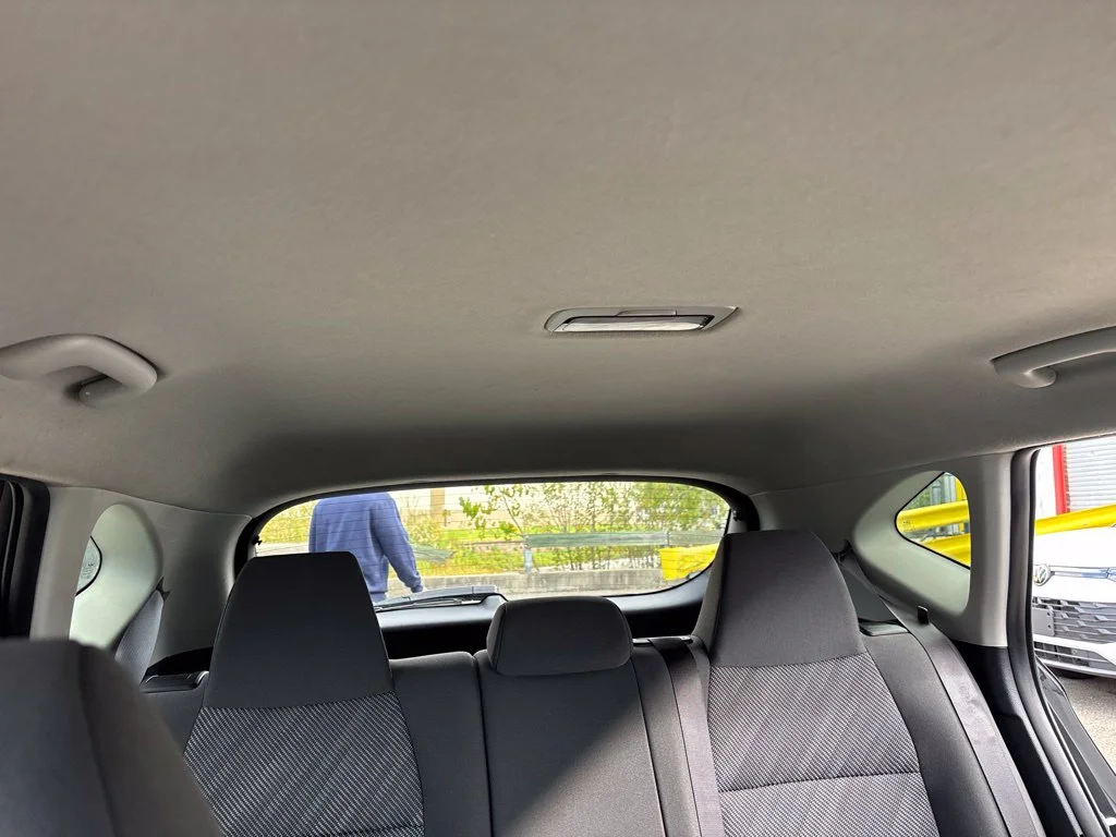Used 2024 Black Kia LX image 31