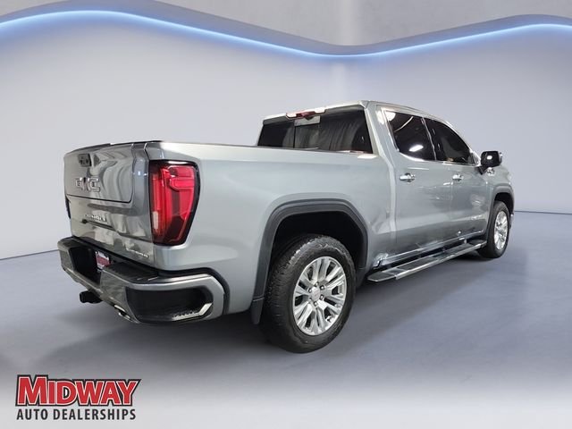 Used 2024 Silver GMC Denali image 5