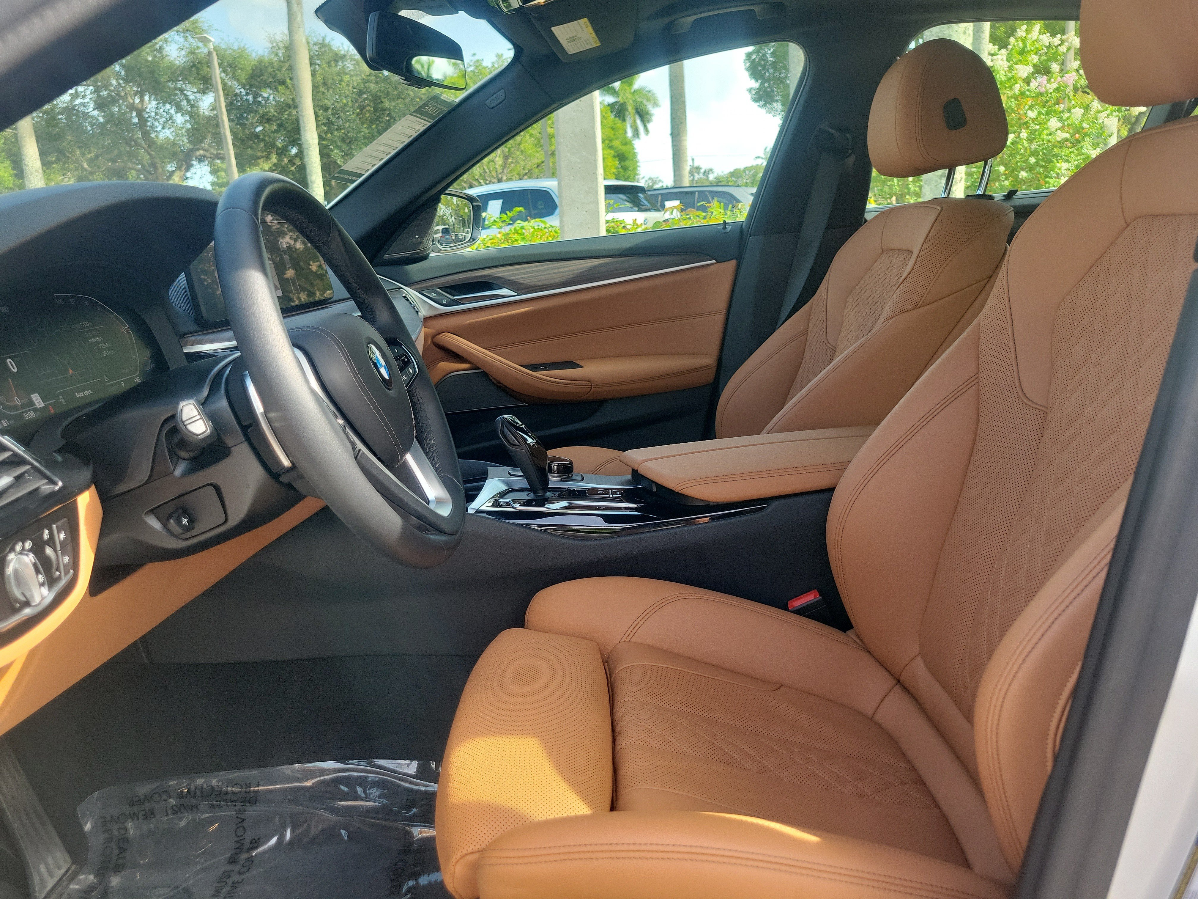 Certified Used 2023 Mineral White Metallic BMW 540i image 17